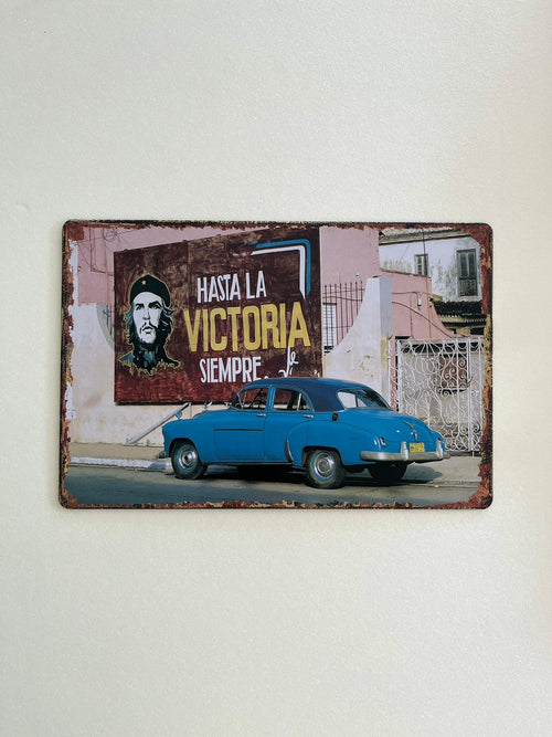 PLAQUE MÉTAL VICTORIA CUBA 30X20 CM - PLAQUE DECORATIVE